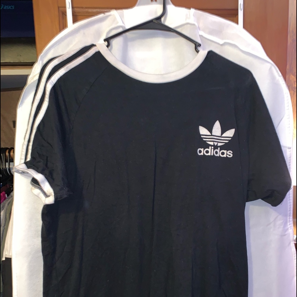 Adidas short sleeve